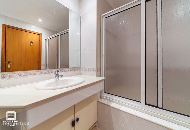 Apartamento T2+1, em São Félix da Marinha, VNG - Exclusivo-17