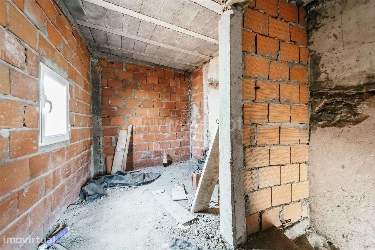 Moradia em Banda T1 / Covilhã, Teixoso - Grande imagem: 3/3