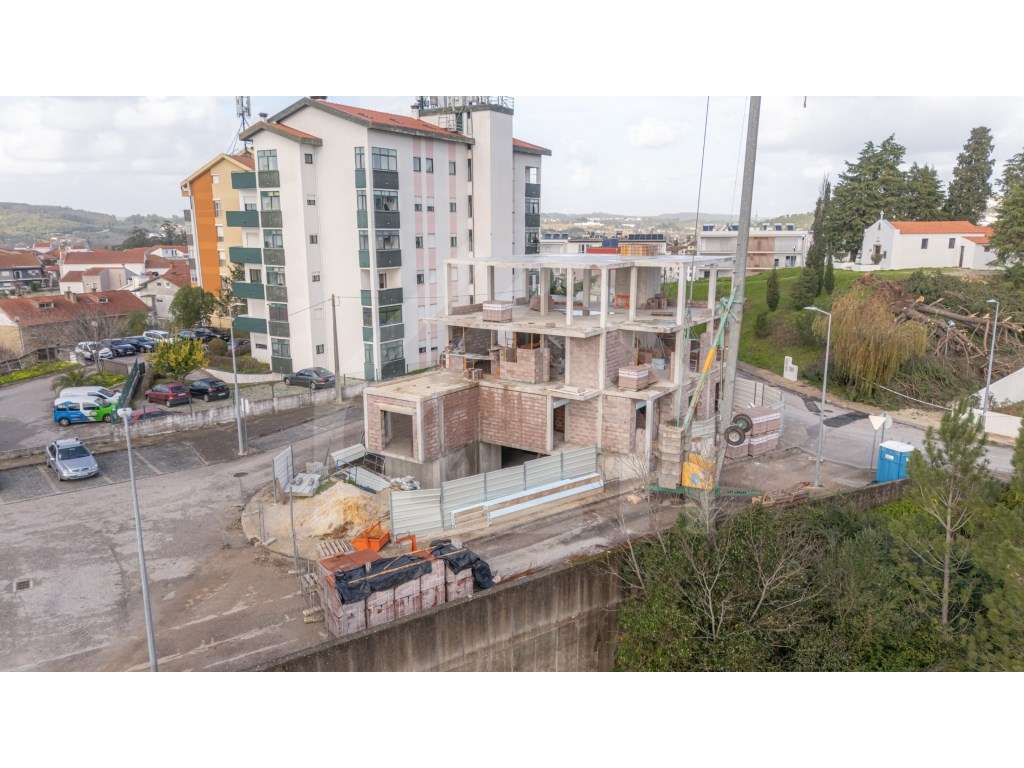 Apartamento T1| NOVO | Pedrulha | Com jardim privado-17