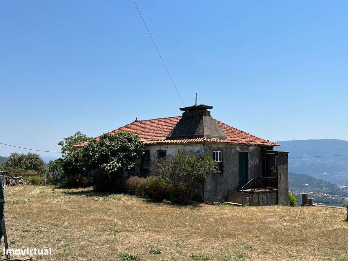 Quintinha com Casa Senhorial em Baião - Grande imagem: 5/26