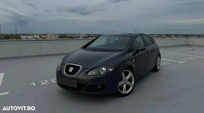 Seat Leon 2.0 TDI DPF DSG Stylance - 1