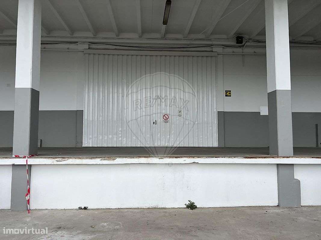 Armazém  para arrendamento - Grande imagem: 2/30