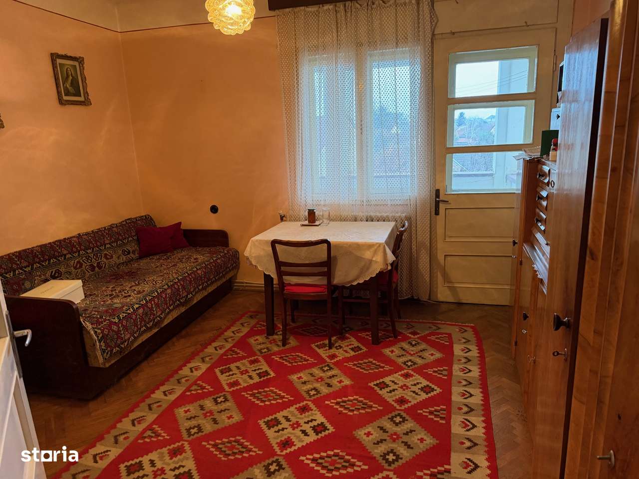Apartament 3 camere, balcon și garaj în Mintiu - Imagine principală: 4/9