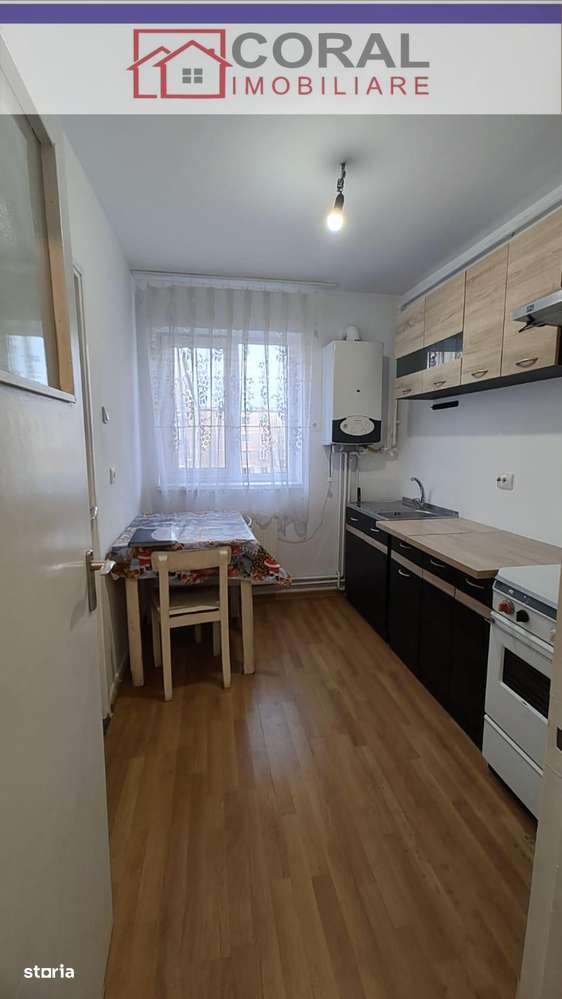 Apartament 4 camere, zona Piata Deva-5