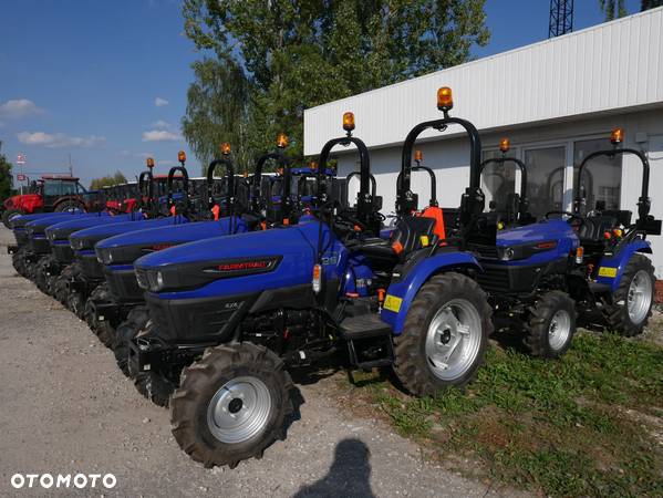 Farmtrac Ciągnik Kompaktowy Farmtrac 26 4WD Nowy Ładowacz w Opcji - 7
