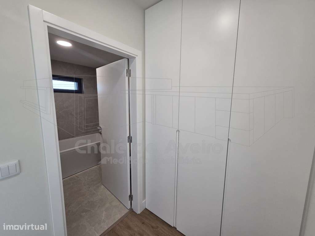 Moradia unifamiliar geminada T3, de 2 pisos, com garagem, anexos e ...-20