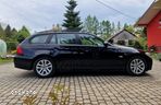 BMW Seria 3 318i - 3