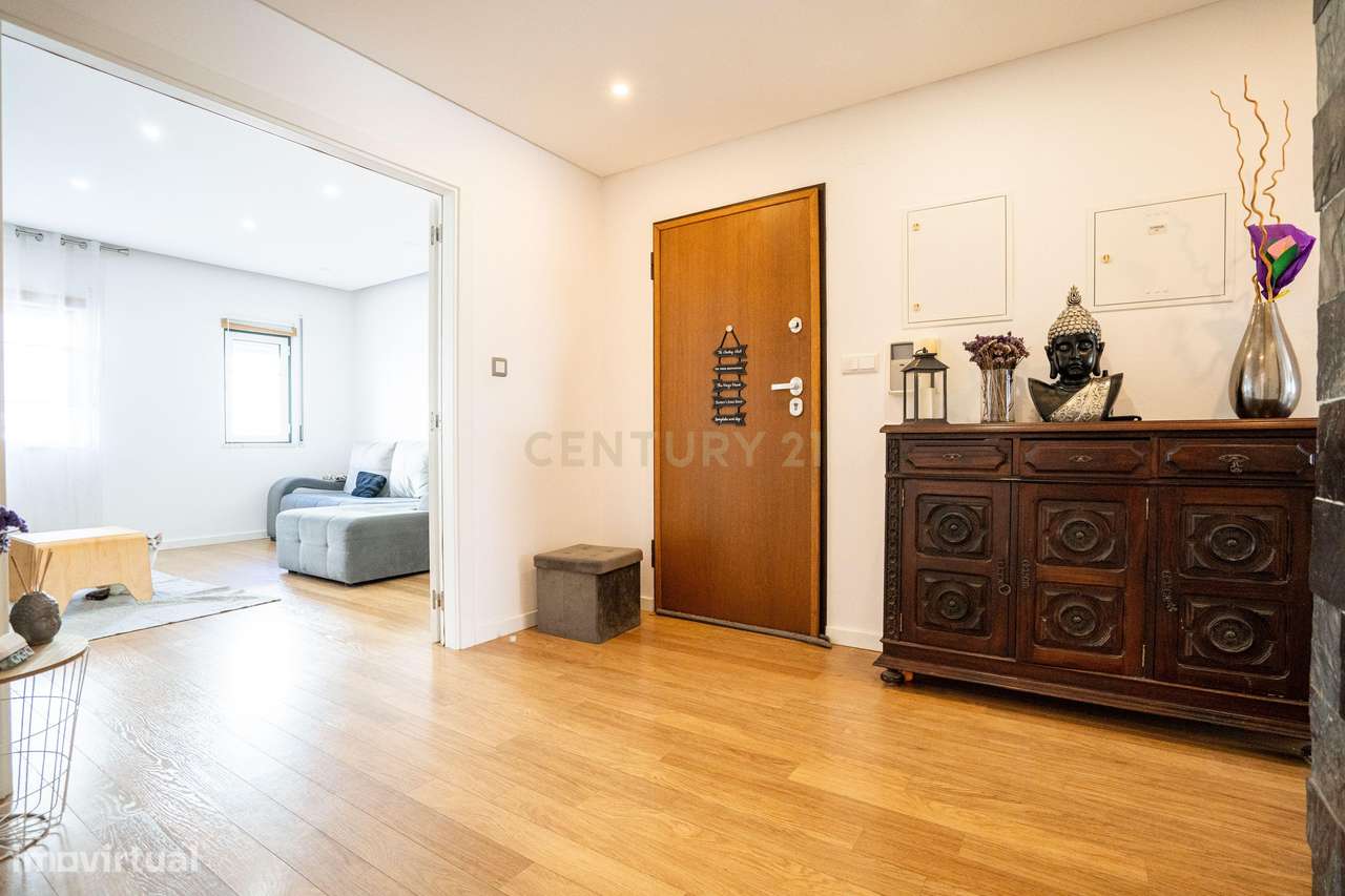 Apartamento T3 em Montijo-8