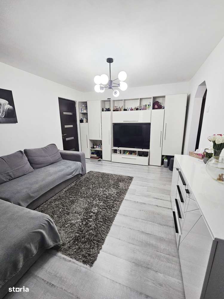 Apartament la cheie l 2 camere Brazdă - La Rocca l Bloc 1980-3