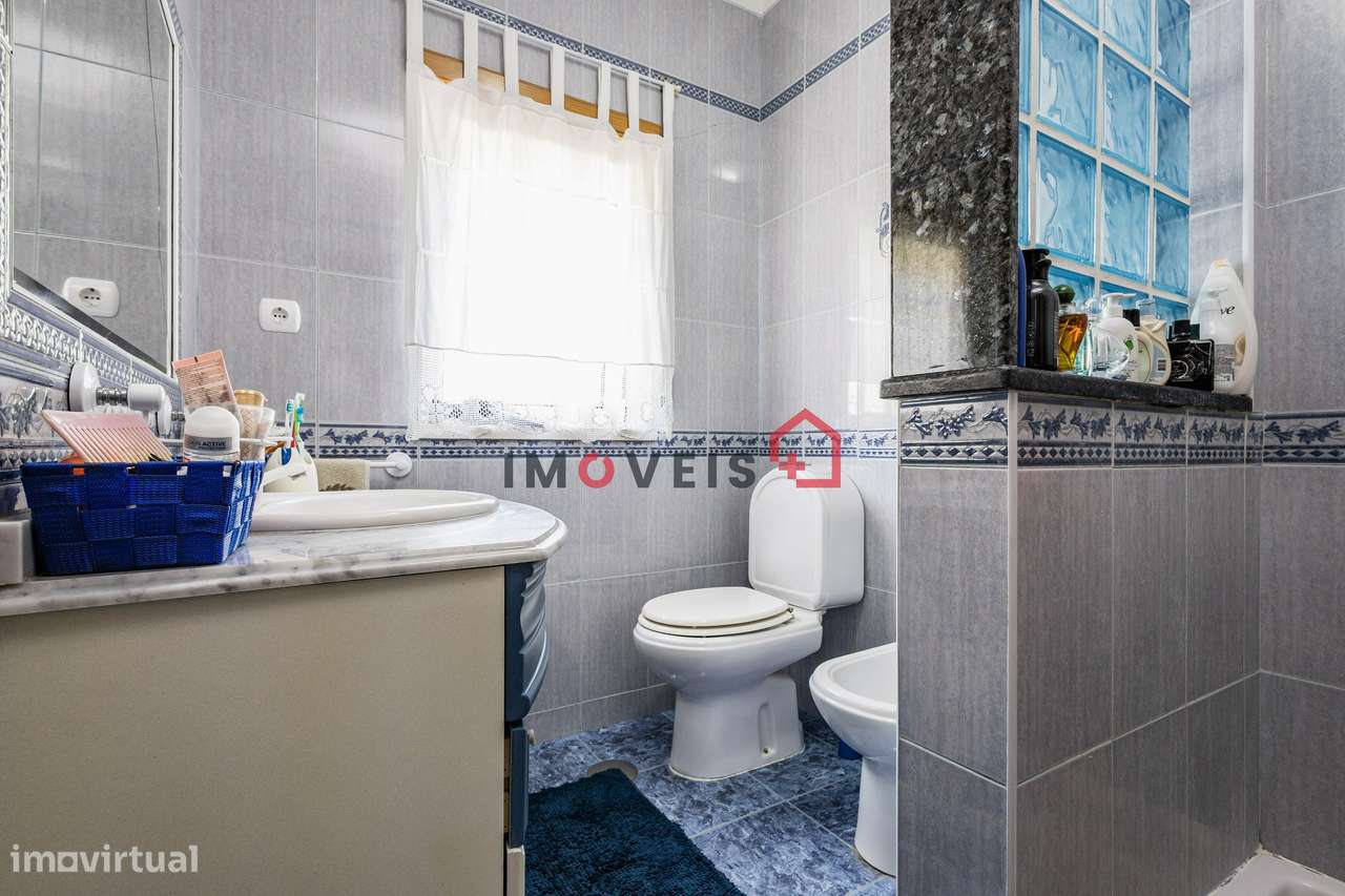 Moradia T5 - São Jorge-17