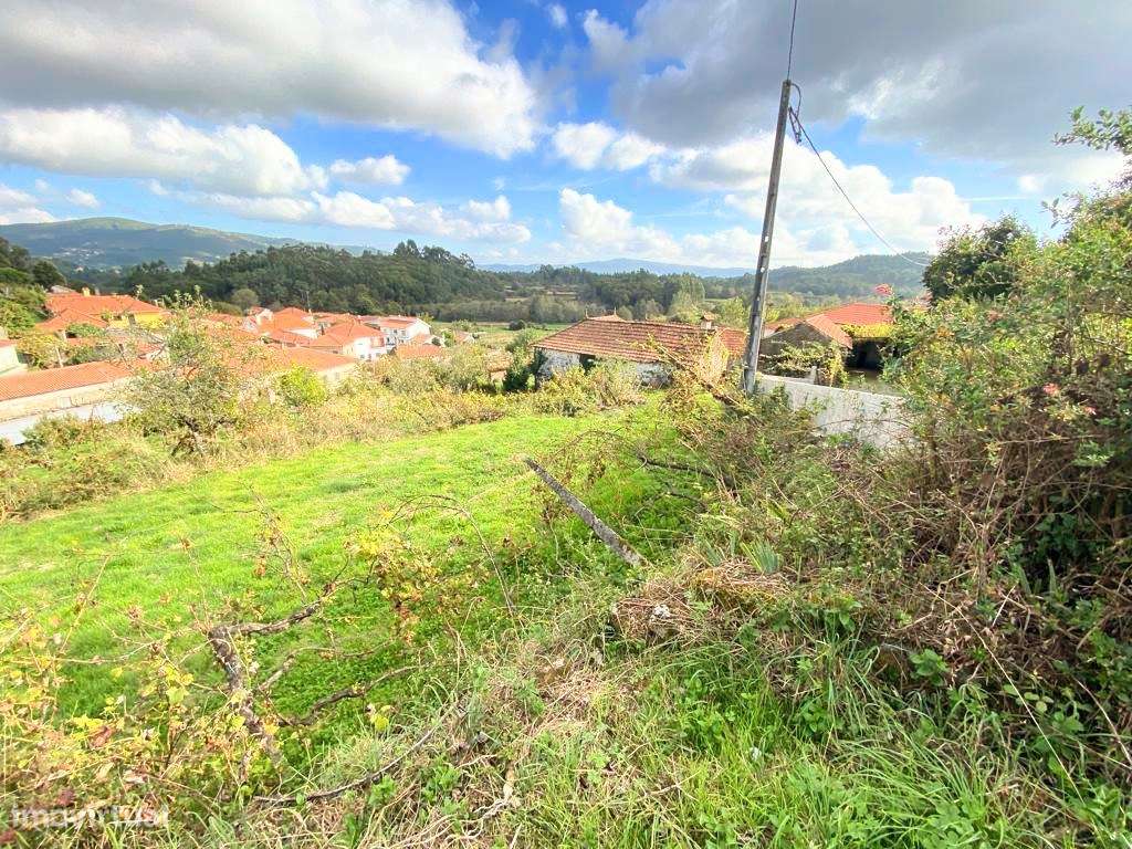 Casa em pedra para total restauro - Grande imagem: 4/22