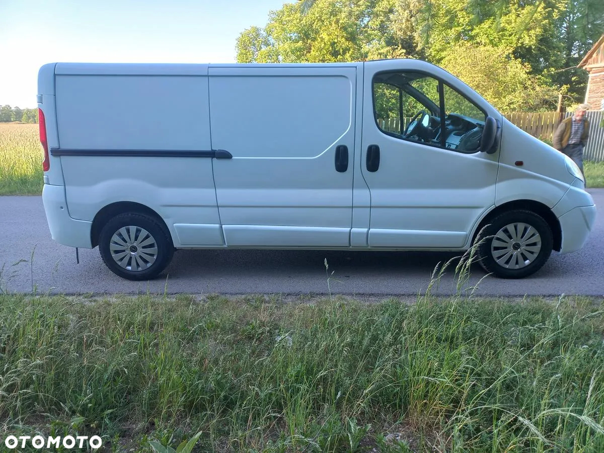 Opel Vivaro - 5