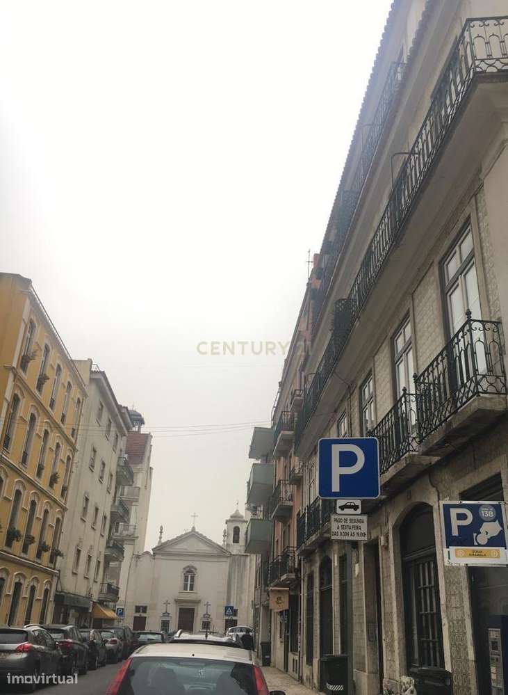 Apartamento com 3 quartos na Estrela, Lisboa-5