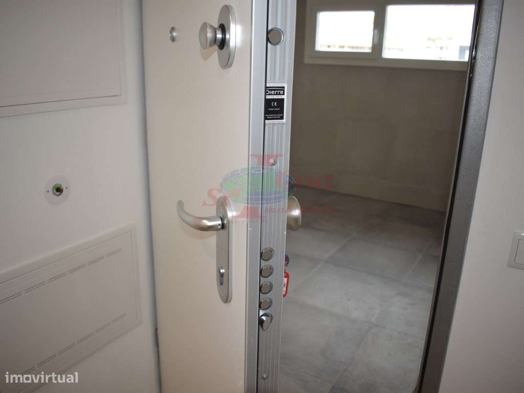 Apartamento T2 - Lordemão-18