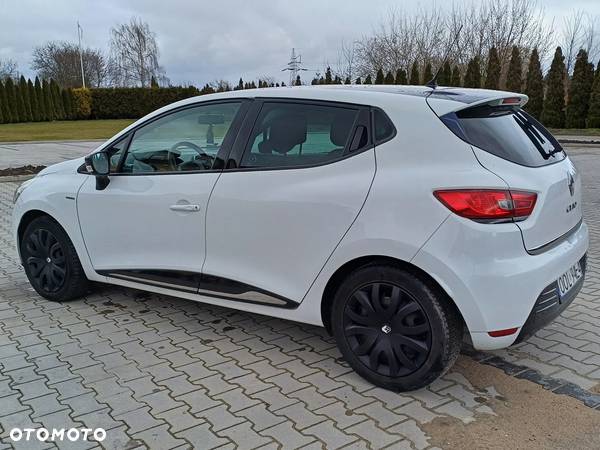 Renault Clio 1.2 16V Limited - 13