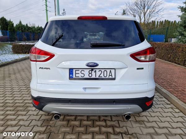 Ford Kuga - 10