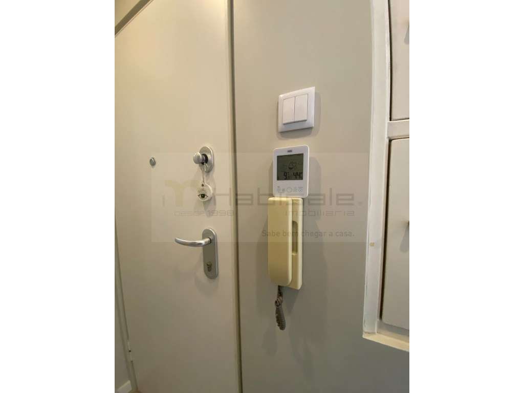 Apartamento T2 Varanda e Vista para Jardim-20