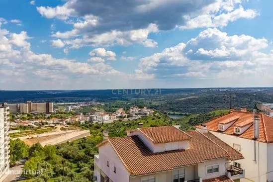 Moradia Cinquentenária em Abrantes com vista Rio Tejo - Grande imagem: 5/33