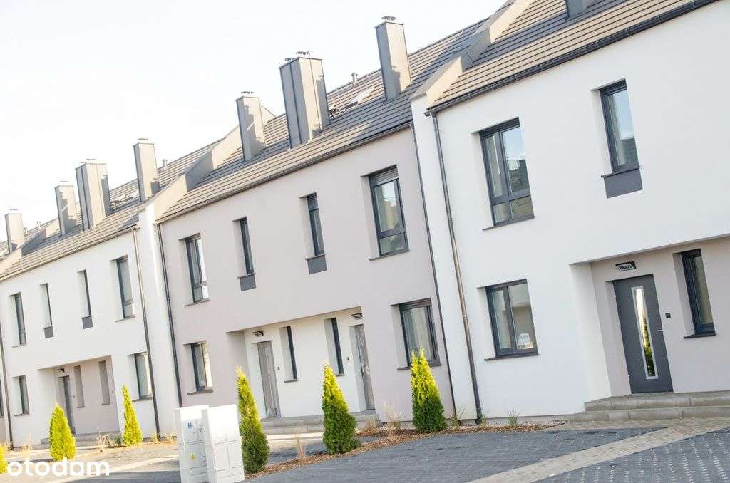 Kompaktowy dom z ogródkiem, doskonała lokalizacja-11