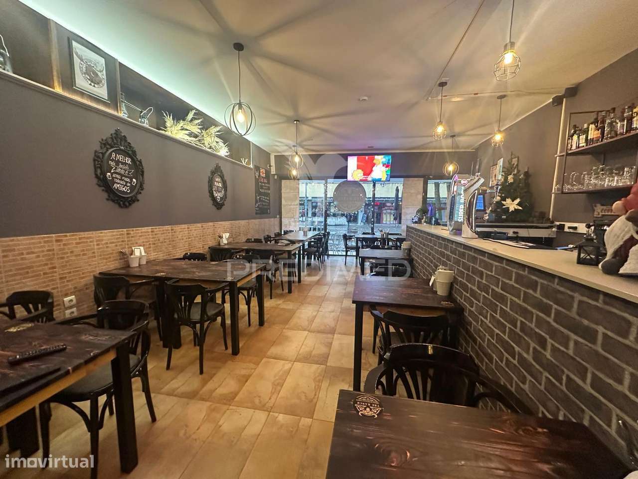 Restaurante/Bar Renovado junto à Univ. Minho - Grande imagem: 2/7