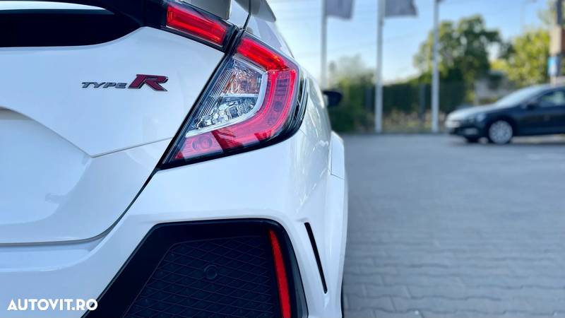 Honda Civic Type R 2.0 VTEC Turbo Ultimate Edition - 16