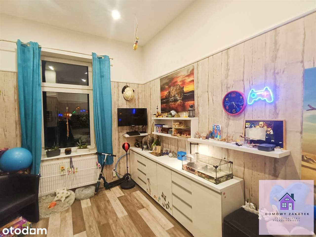 Gustowne mieszkanie w ścisłym centrum!-5