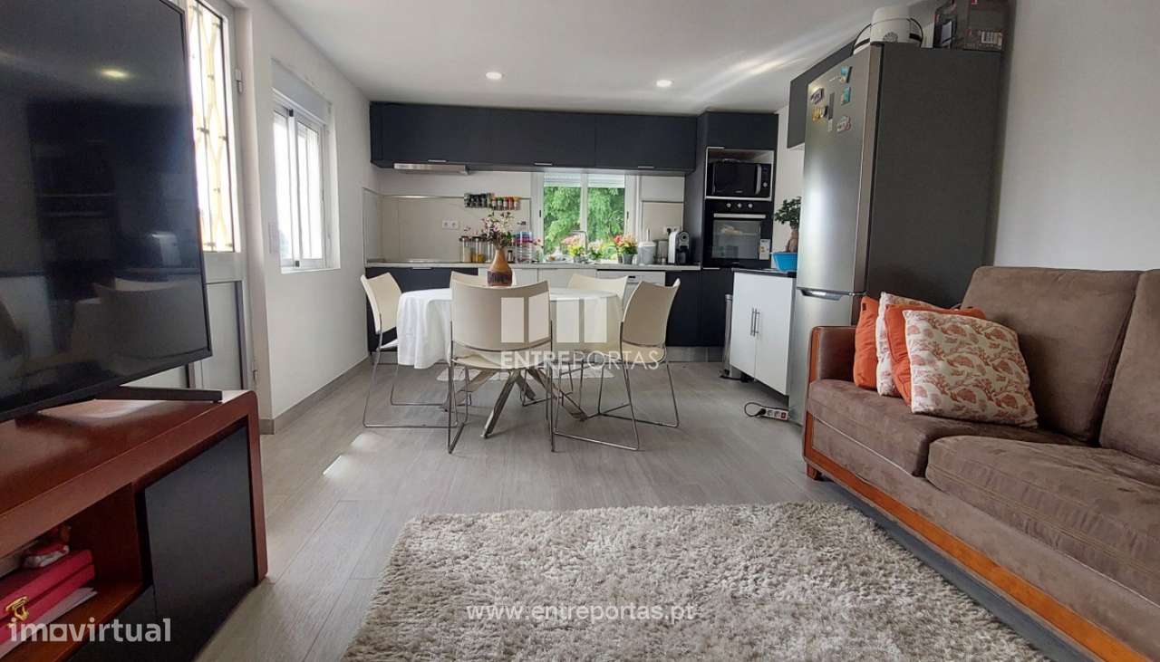 Venda de prédio recuperado de 2 pisos, Barroselas, Viana do Castelo - Grande imagem: 3/19