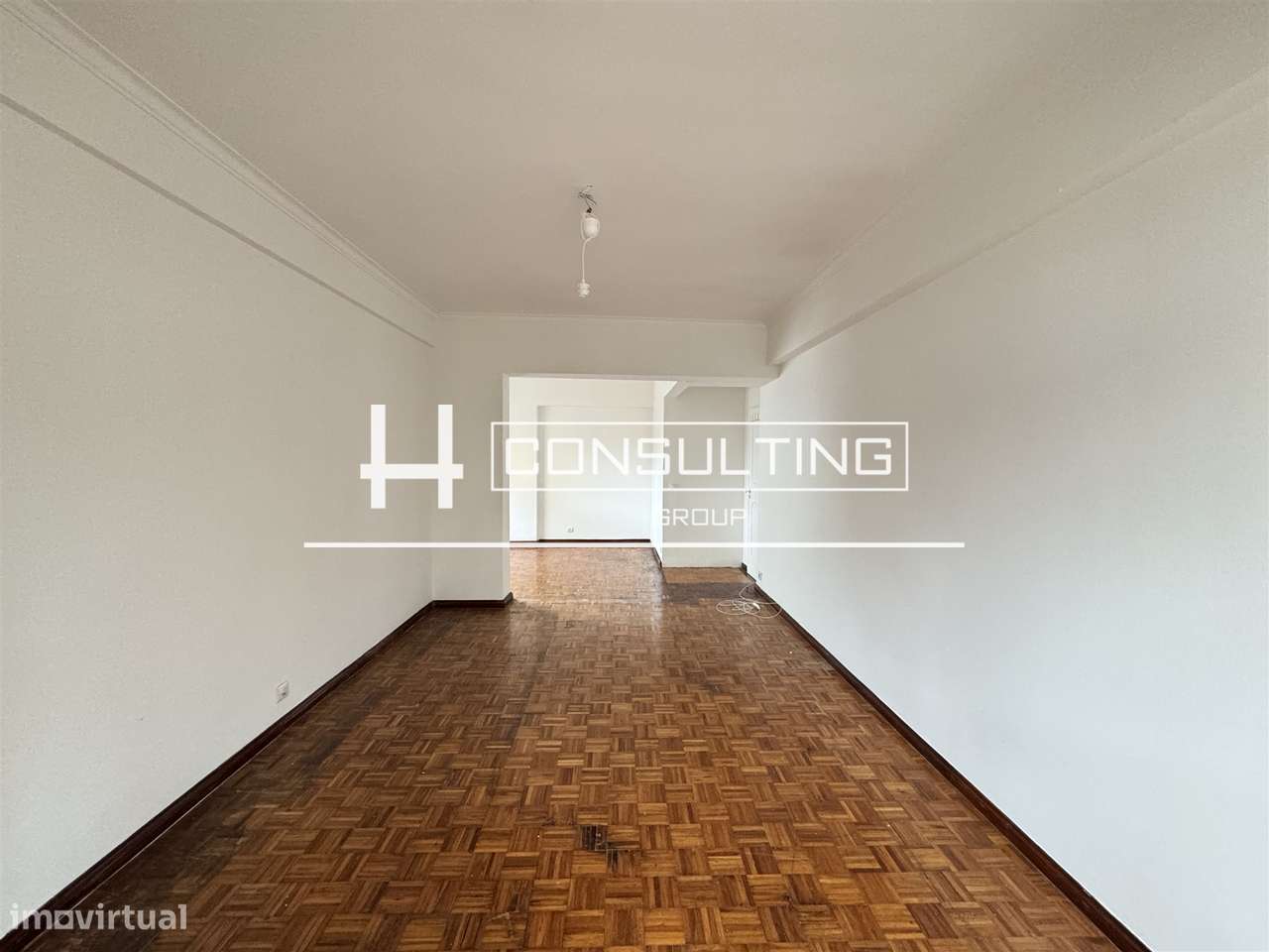 Apartamento T3 Venda em Mina de Água,Amadora-17