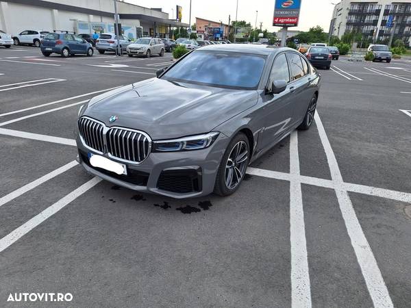 BMW Seria 7 750i xDrive - 8