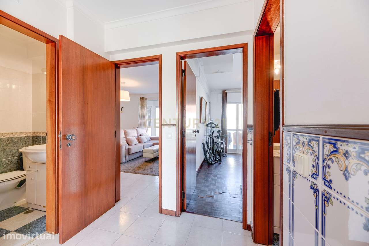 Apartamento T3 à Venda – Rio de Mouro-8