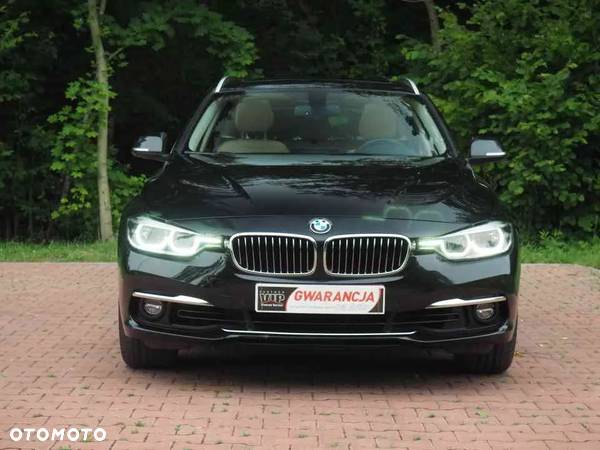 BMW Seria 3 318i Luxury Line - 10