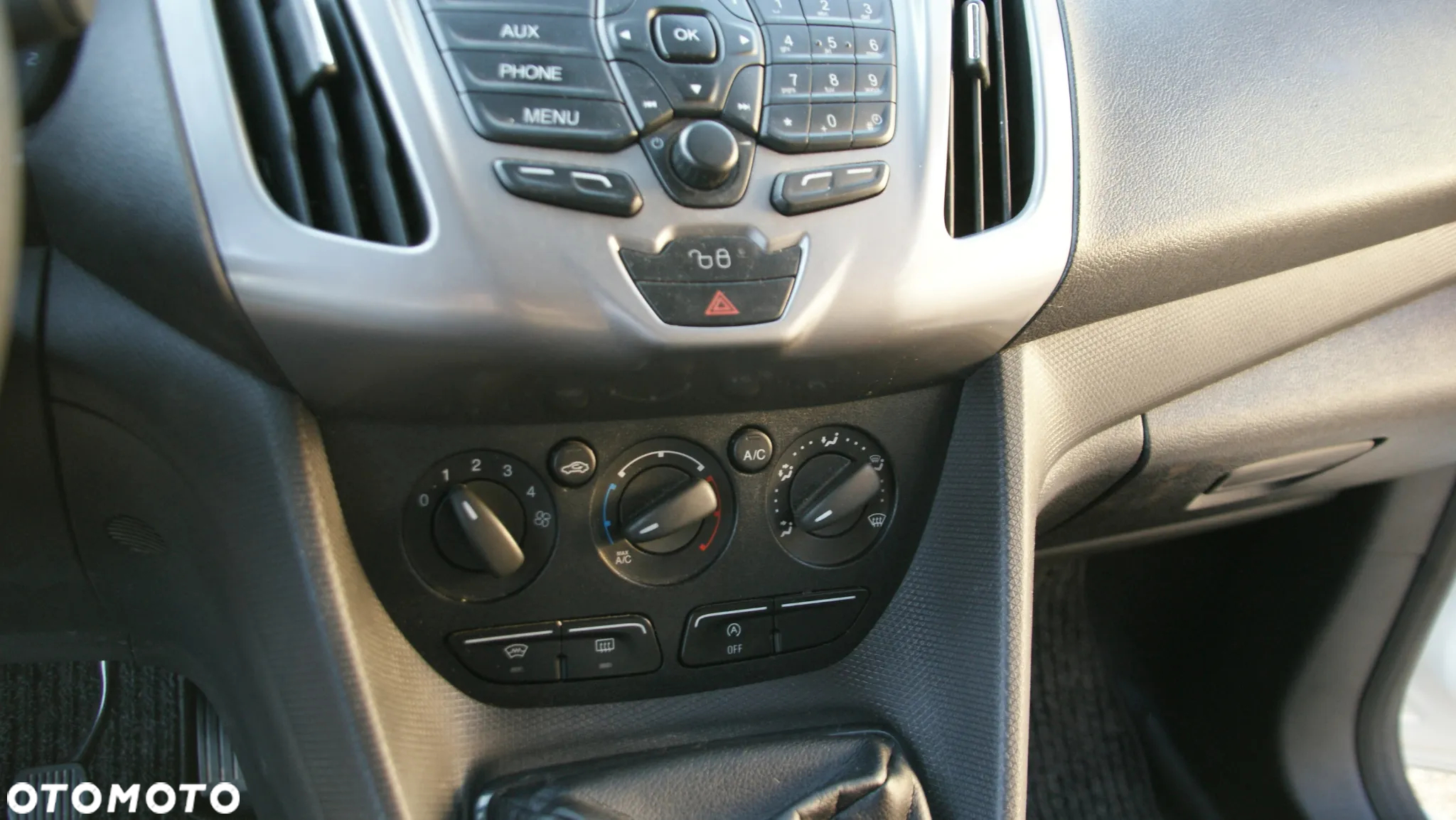 Ford Connect - 21