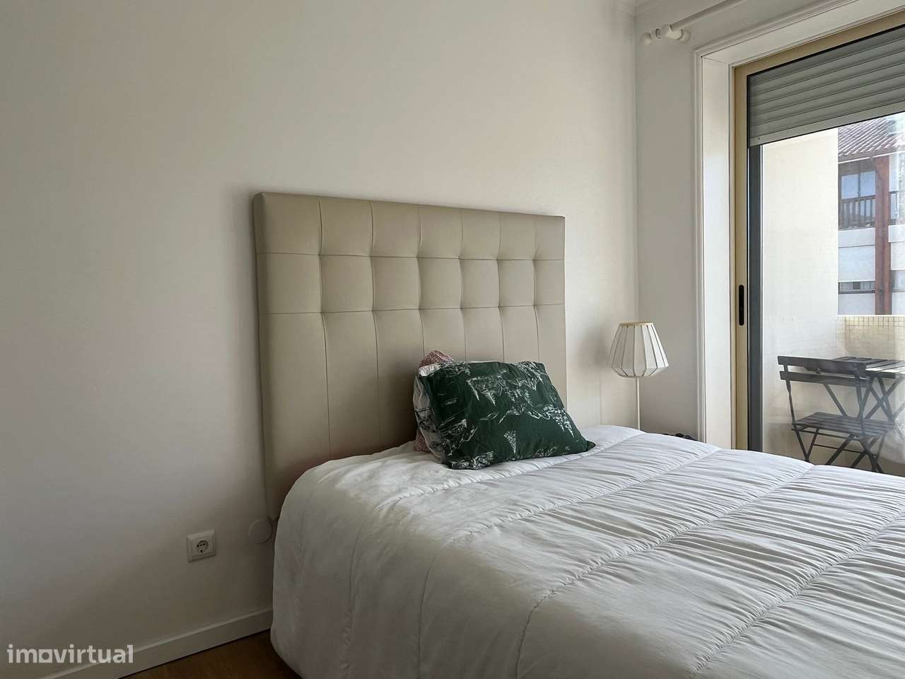 T1 com75 m2   junto á casa da música a 300 m da Av.da Boavista - Grande imagem: 5/10