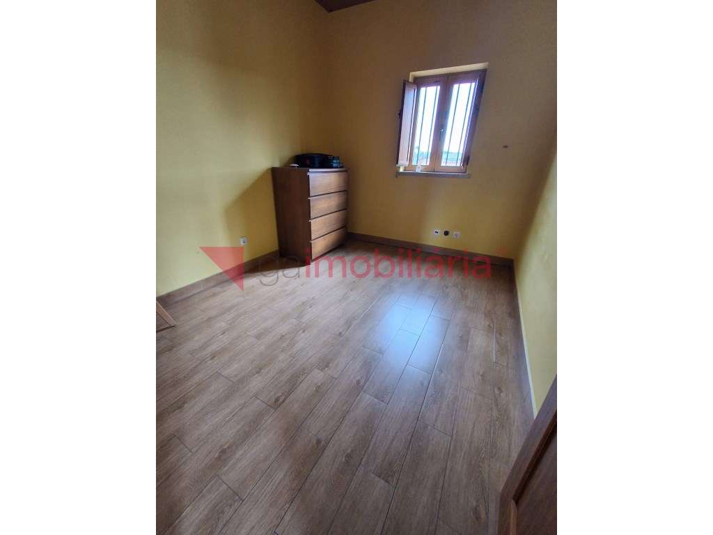 Moradia Rústica T2-12