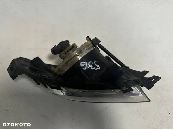 Opel Insignia halogen przedni prawy - 3