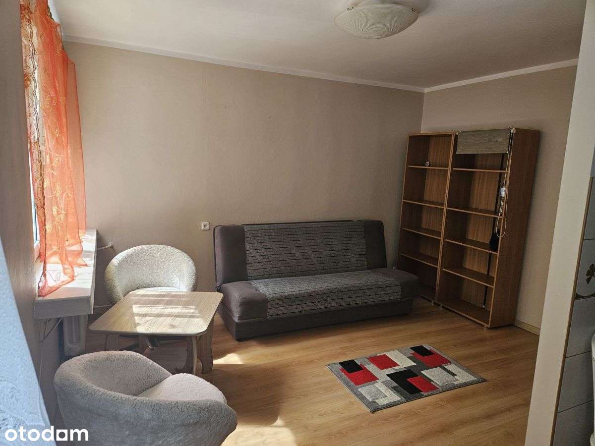 I piętro w niskim budynku - Pełny obrazek: 5/18