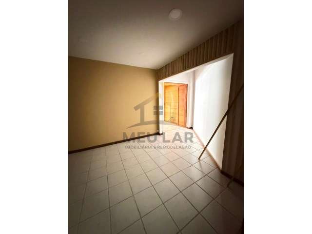 LOJA COMERCIAL PARA VENDA / ARRENDAMENTO-15