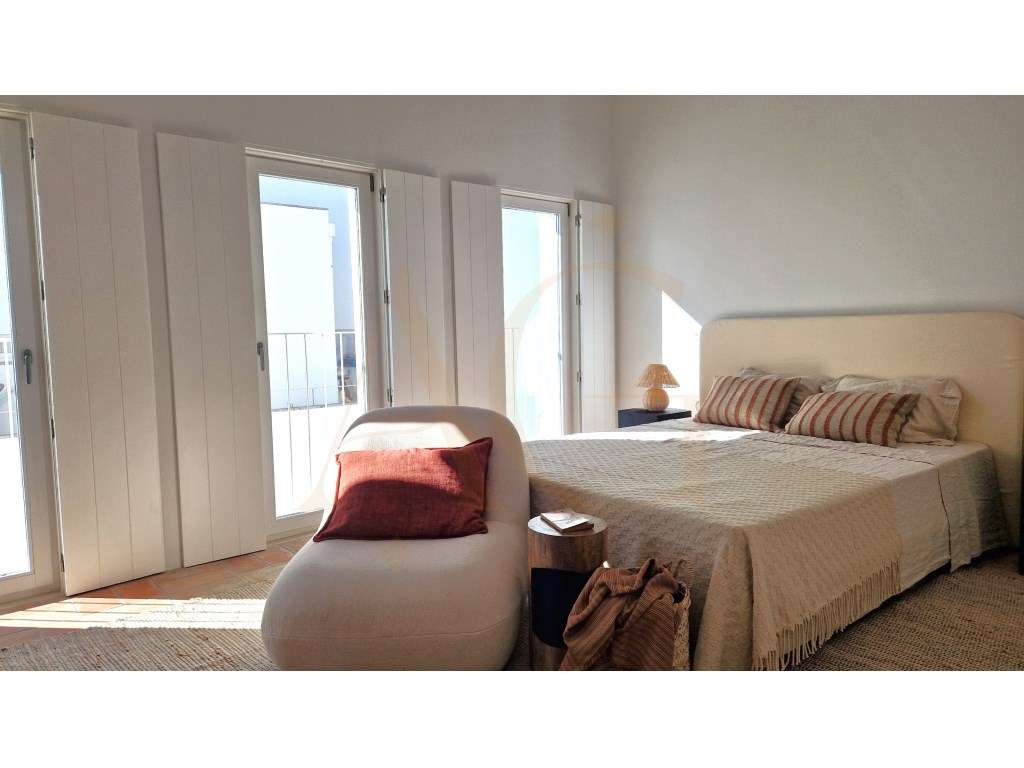 Moradia T3 de luxo no centro de Tavira com piscina e garagem privada-20