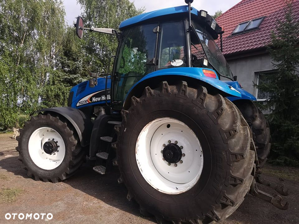 New Holland TG 230 Głowica cylindrów - 7