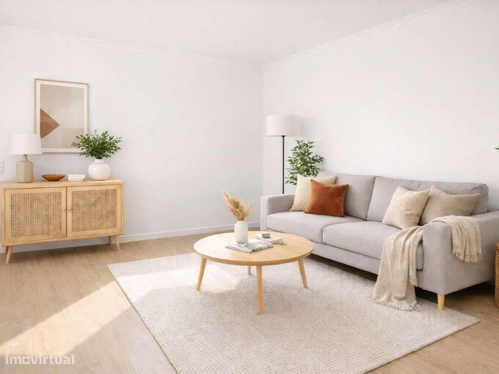 T3 em Remodelação com Vista Desafogada | Praceta Maria Lamas - Setúbal - Grande imagem: 3/26