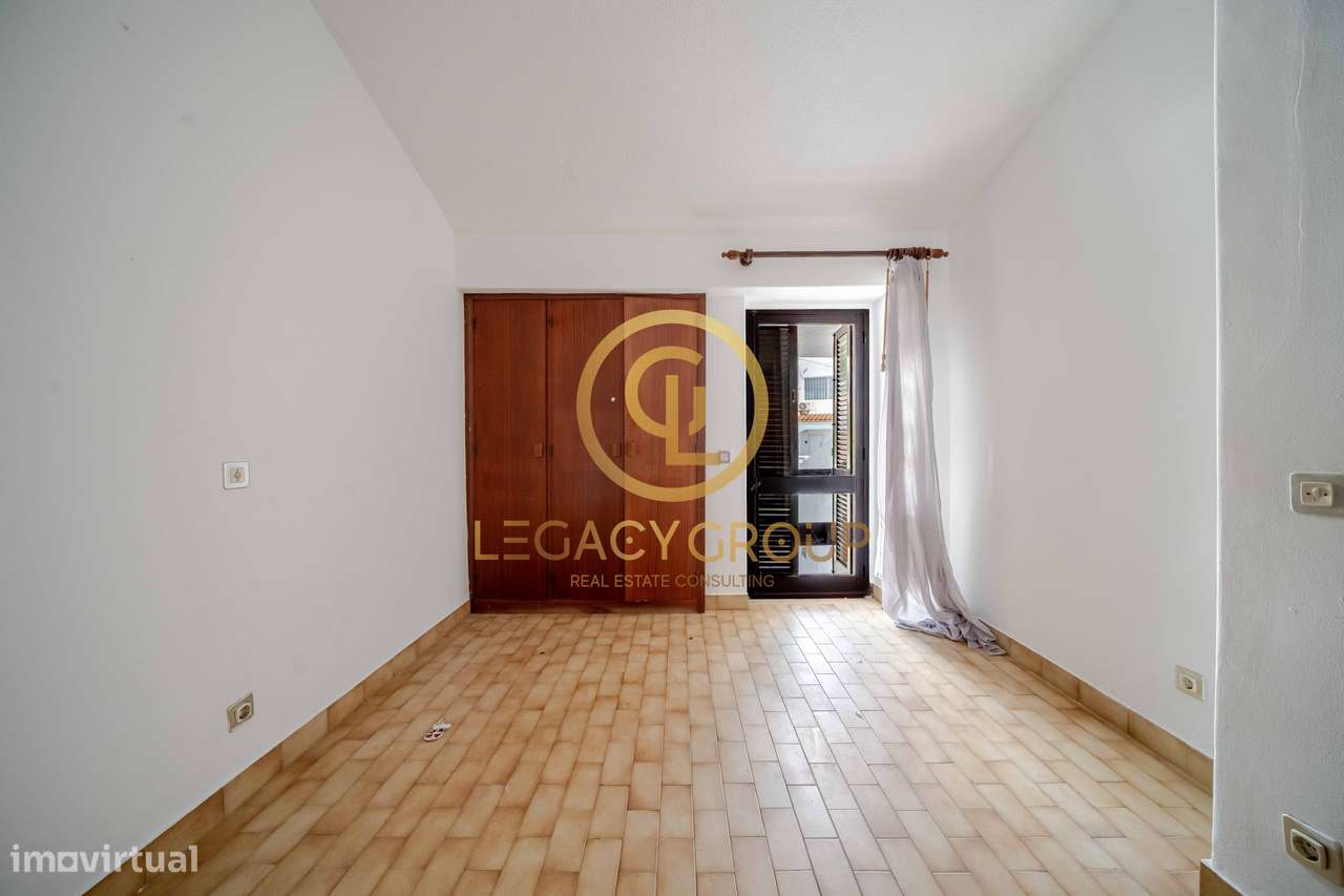 Moradia T2 com Terraço, Garagem e Vista Mar em Albufeira-6