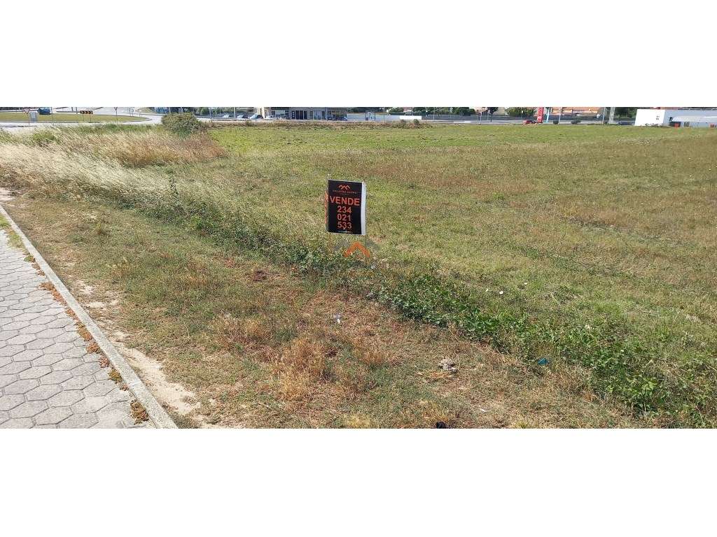 Terreno para construção em Altura no centro de Esgueira! - Grande imagem: 3/15