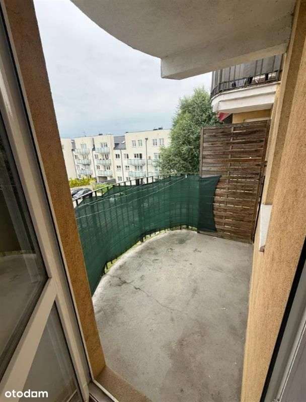 Kawalerka w doskonałej lokalizacji-5