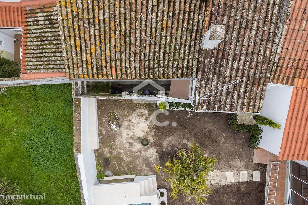 Moradia T2 com Saguão no Centro Histórico de Évora-21