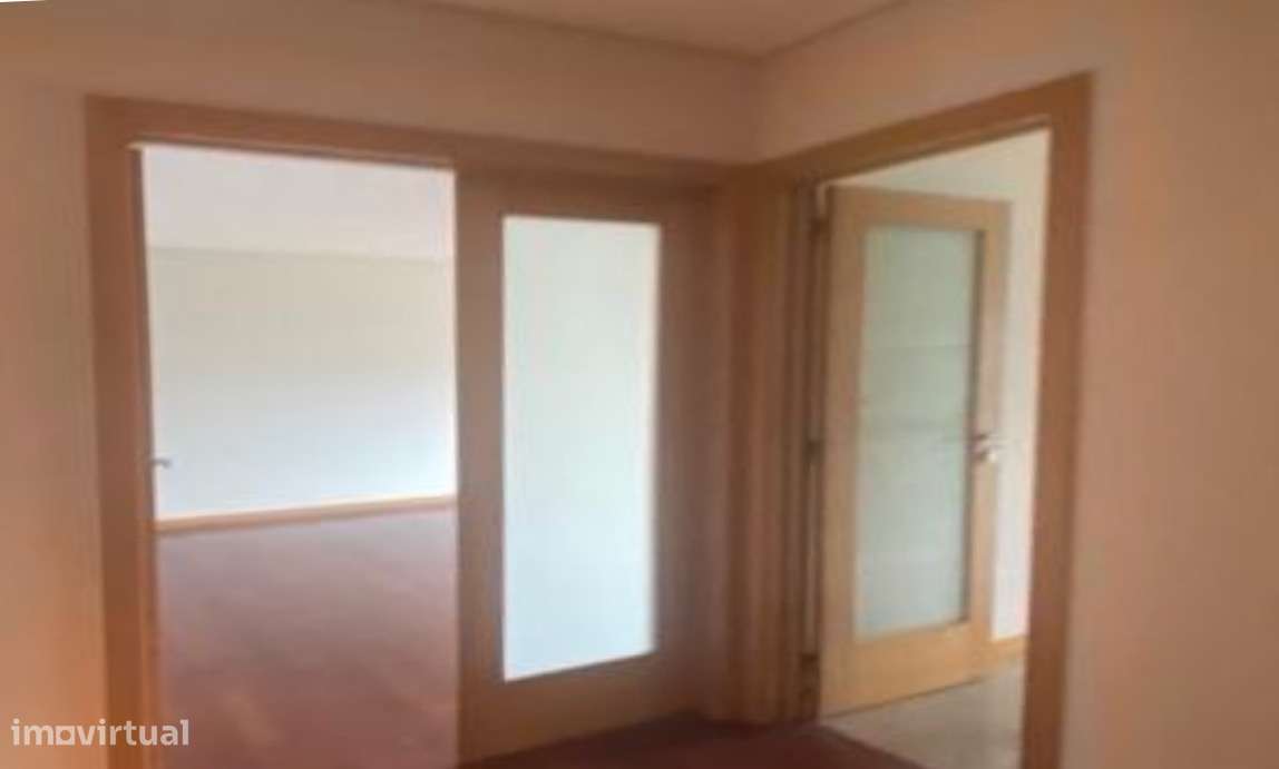 Apartamento T2 para venda em São Félix da Marinha - Grande imagem: 5/8