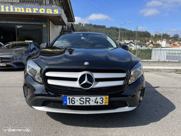 Mercedes-Benz GLA 180 CDi Urban - 2