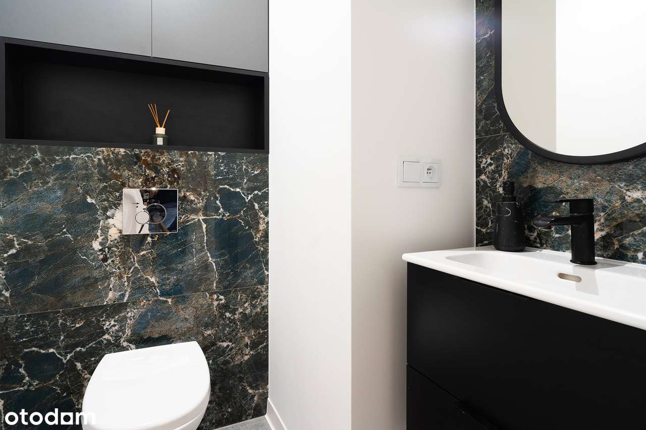 Cztery Pokoje w Nowoczesnym Budynku z 2022 roku! Dwa Balkony! Garaż!-10