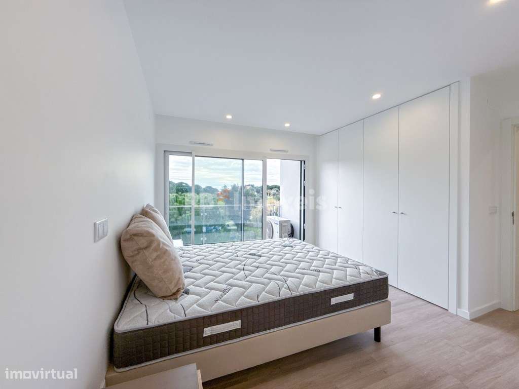 Apartamento T3 Novo c/ Elevador, Garagem e Varanda - Constância - Grande imagem: 2/48