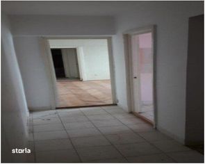 Apartament - 3 camere - etaj 1 - 60m², Brad - SUPER OFERTA