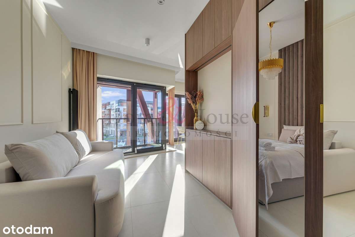 Granaria|studio z widokiem na rzekę|loggia